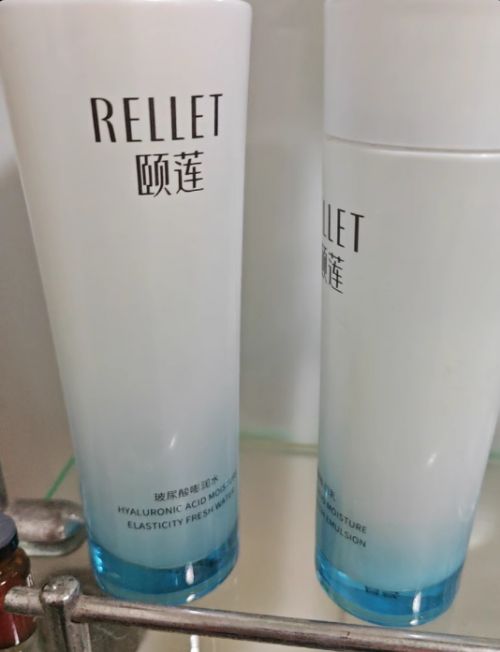 肌养堂科丝美诗：4重玻尿酸保湿美白成分安全PG麻将胡了网站入口身体乳哪个牌子的好用？(图2)